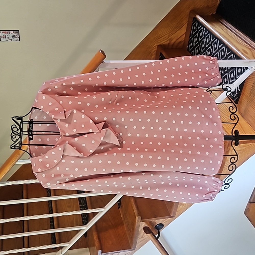 👚ALLEGRA K POLKA DOT TOP👚